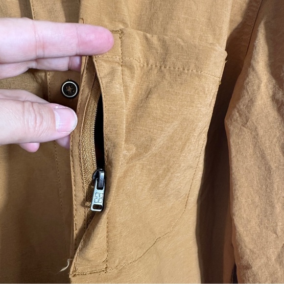 Swiss Tech sz L utility top, "copper penny", performance gear, button up - Picture 9 of 13